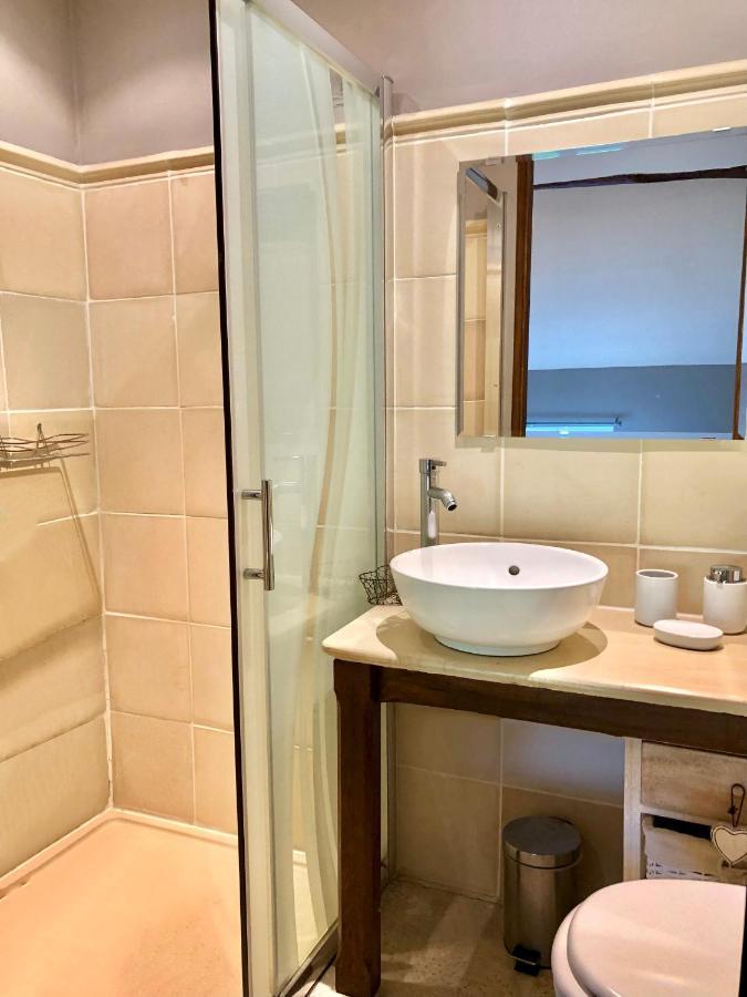 Les Divines Bourgogne Hotel La Rochepot Екстериор снимка